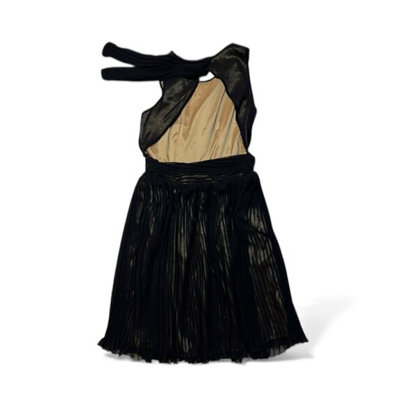 Rinascimento Italian Black Backless Plisse Dress - Picture 4 of 4